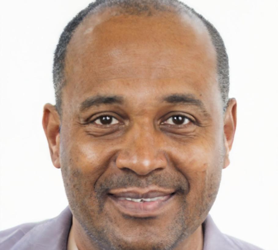 Портрет преподавателя Валерий Жуков